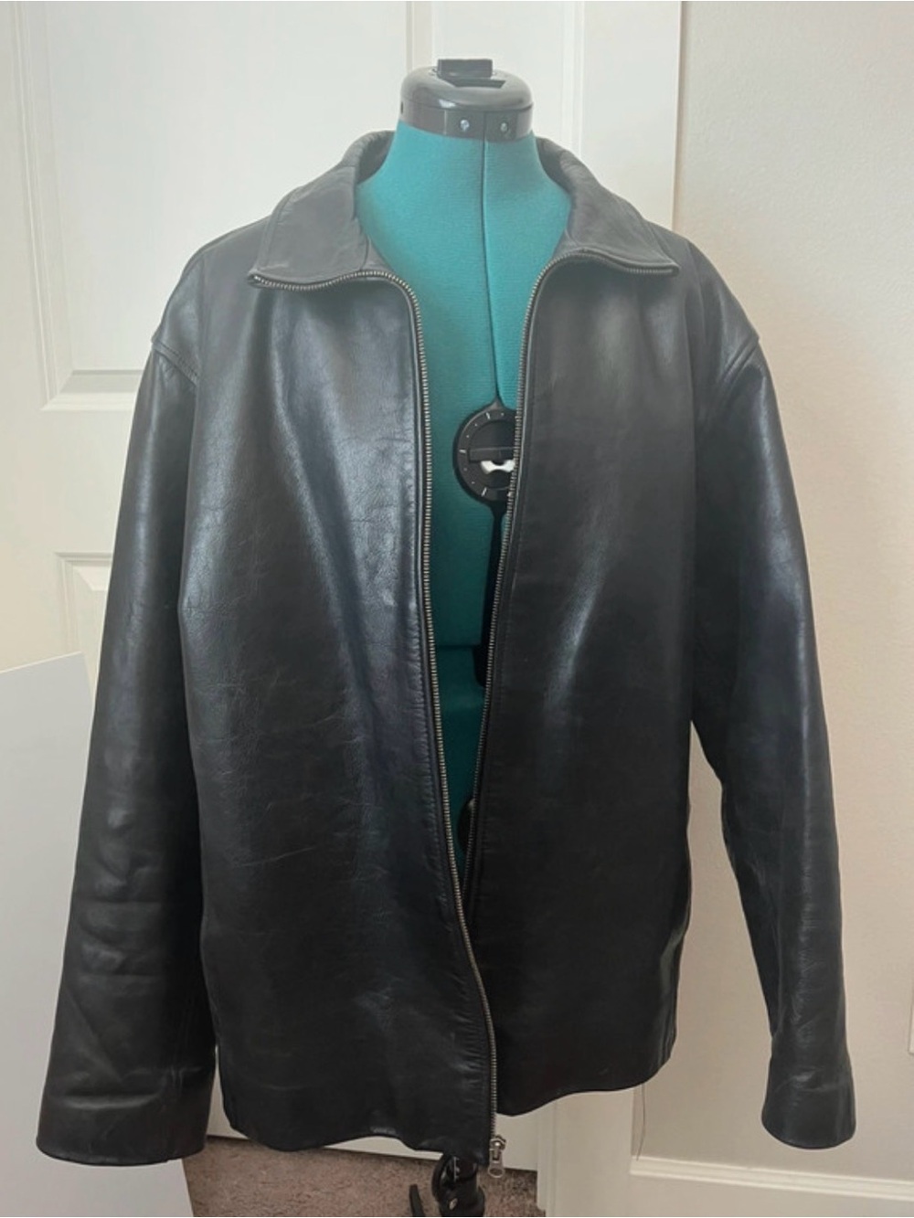 GAP 2001 Black real leather jacket